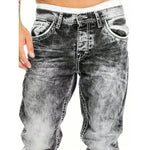 Men’s Stretch Straight-Leg Jeans